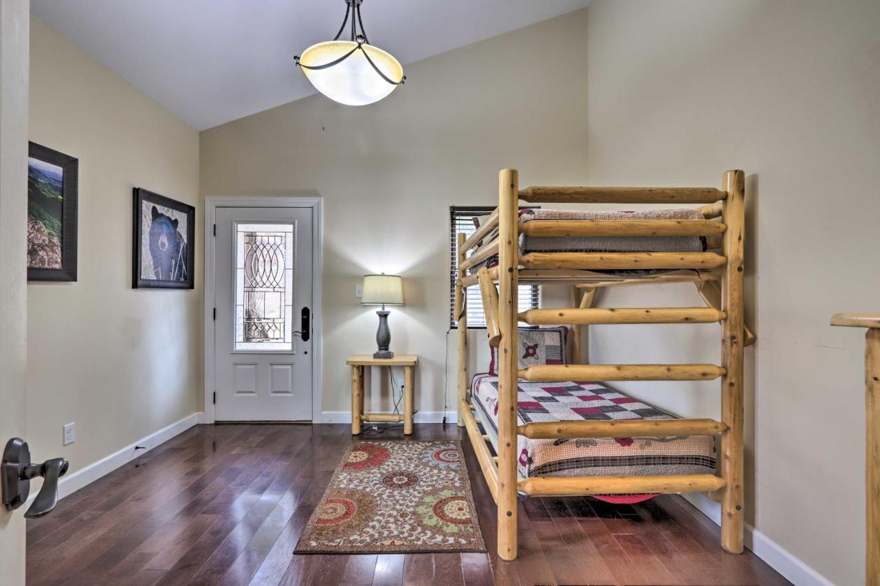 Pet-Friendly Smoky Mountain Retreat With Game Room! Sevierville Εξωτερικό φωτογραφία