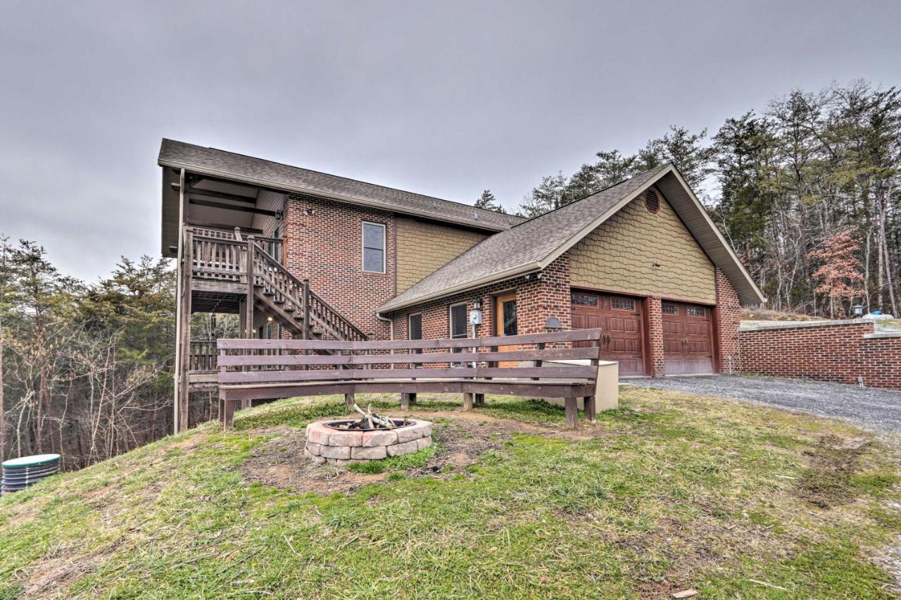Pet-Friendly Smoky Mountain Retreat With Game Room! Sevierville Εξωτερικό φωτογραφία