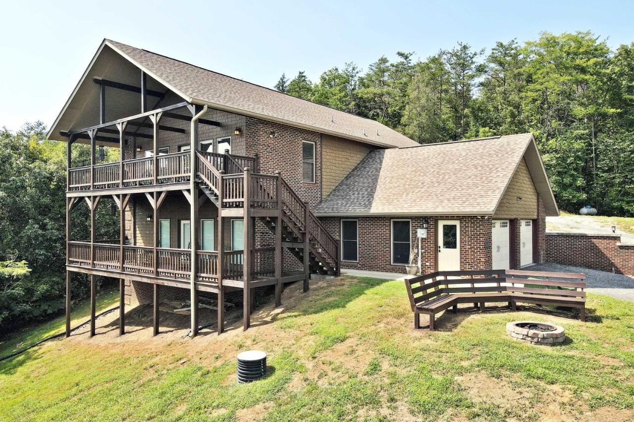 Pet-Friendly Smoky Mountain Retreat With Game Room! Sevierville Εξωτερικό φωτογραφία